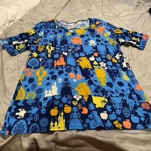 Lularoe Disney Snow White print shirt, size 3xl